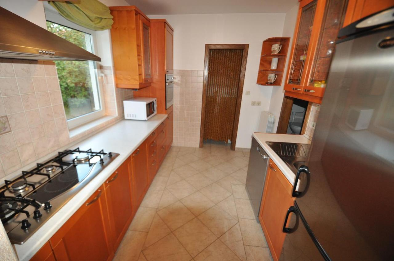 Lux Apartman Leo Apartment Kostrena Exterior photo