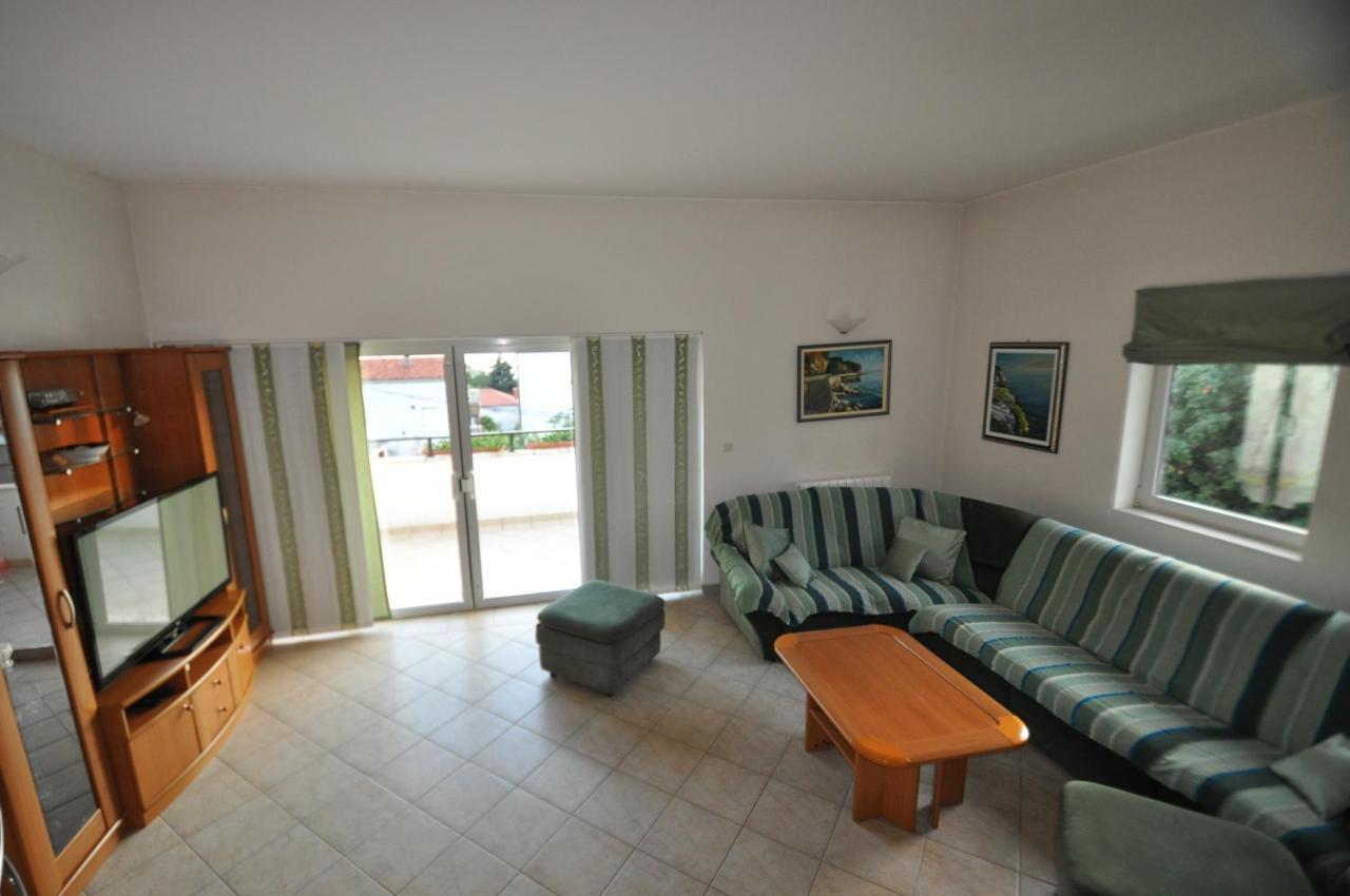 Lux Apartman Leo Apartment Kostrena Exterior photo